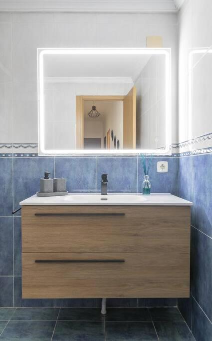 Encantador Apartamento De 3 Habitaciones Con Balcon Alicante Exterior foto