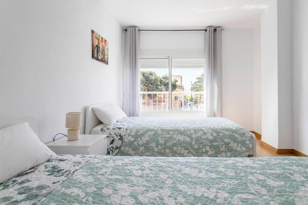 Encantador Apartamento De 3 Habitaciones Con Balcon Alicante Exterior foto